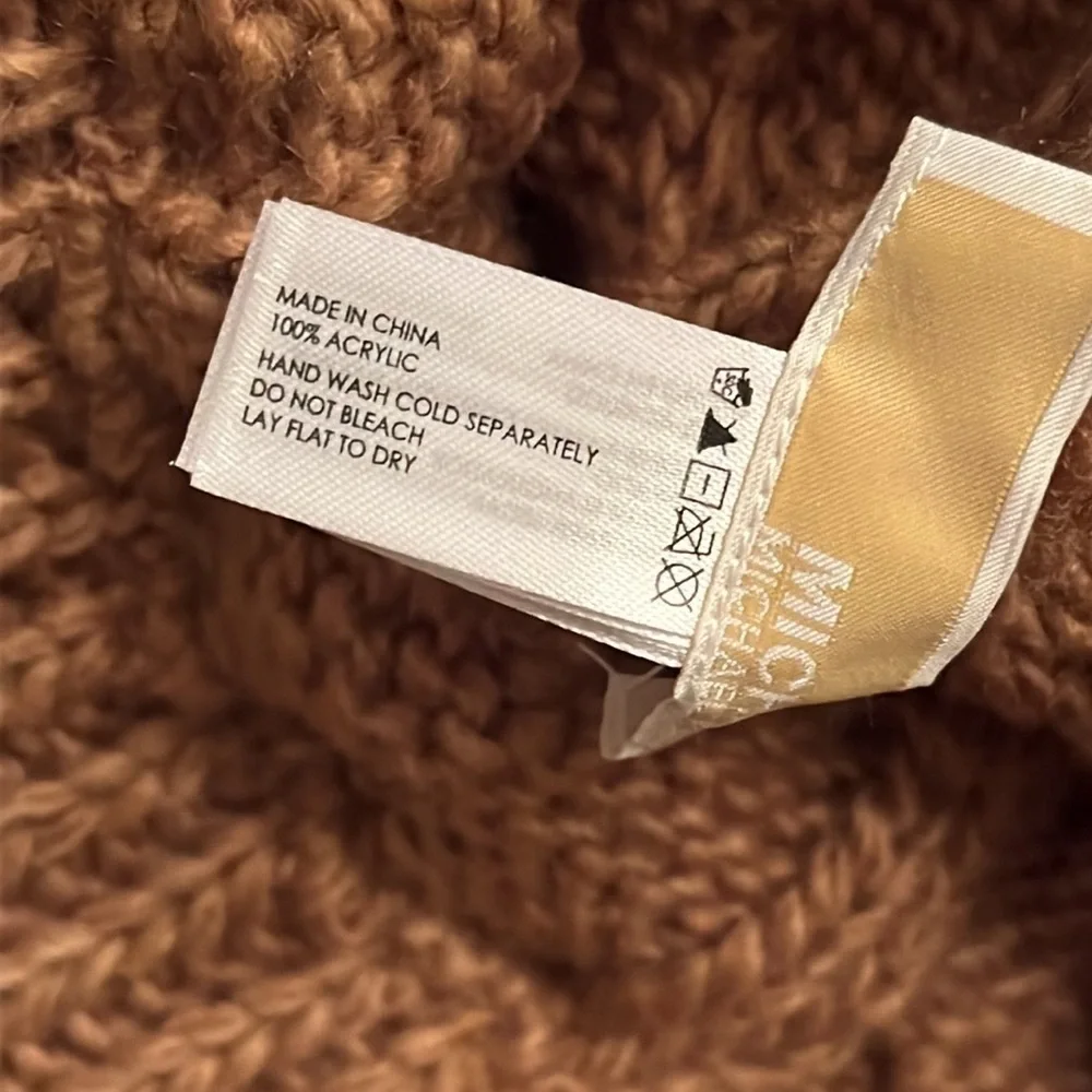 Brand New Michael Kors Cable Knit Winter Beanie Hat w/ Rib Brim Bill Camel
